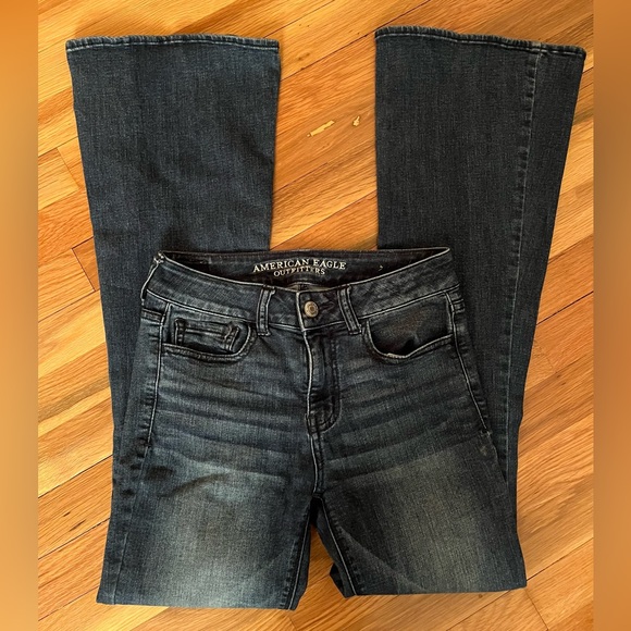 American Eagle Outfitters Denim - American Eagle flare jeans